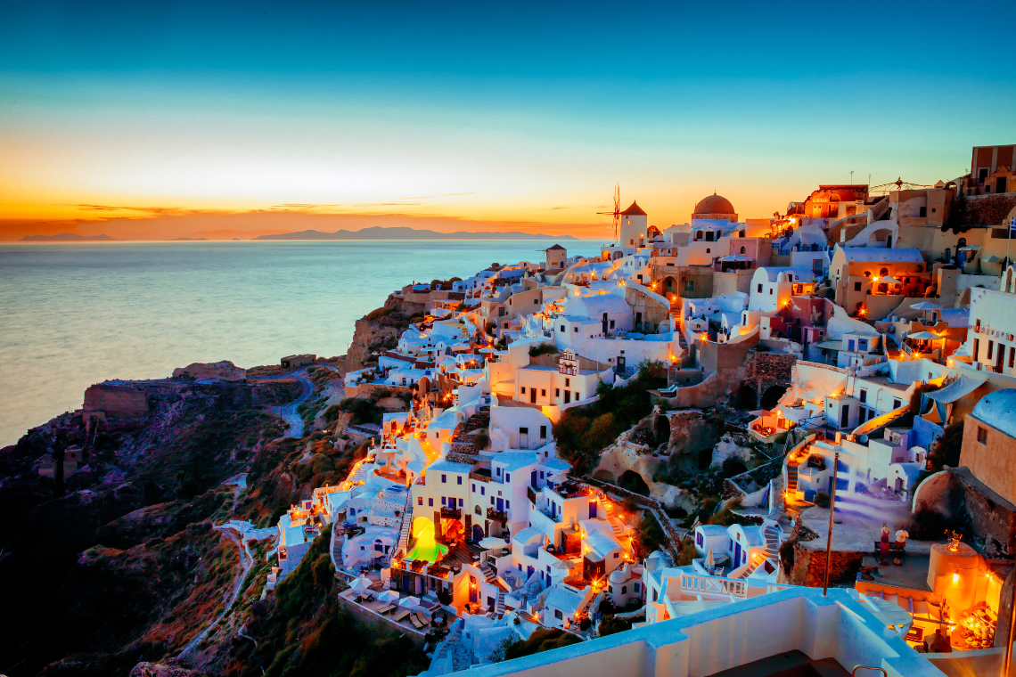 santorini canva by tatakis